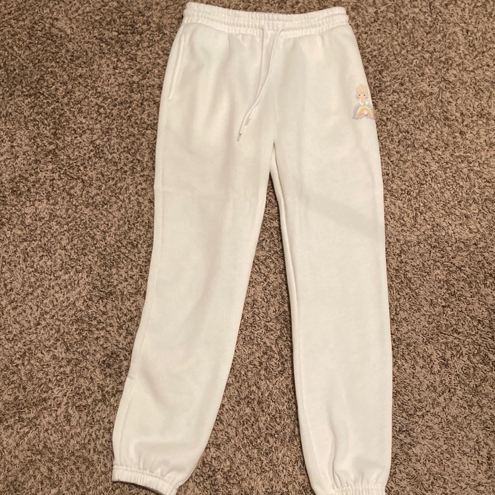 Precious moments sweatpants Forever 21